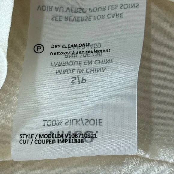 Vince Ivory Sleeveless V-Neck Luxurious 100% Silk Blouse Size S - Picture 9 of 12